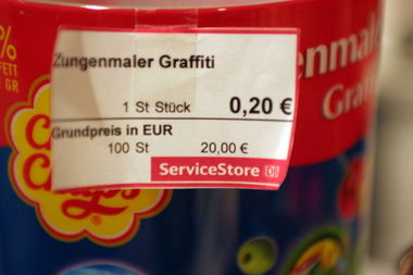 Graffiti Artwork - Photo by Marieundjana