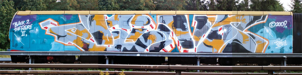 Graffiti Train - Photo by Marieundjana - fino