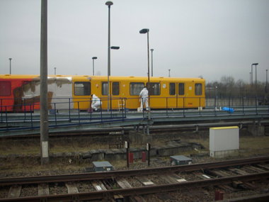 Graffiti Train - Photo by Marieundjana - 1up