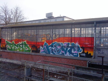 Graffiti Bombing - Photo by Marieundjana - pesd, fino