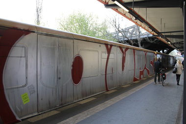 Graffiti Train - Photo by Marieundjana - oups