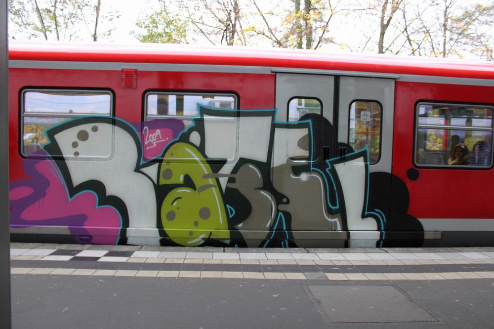 Graffiti Train - Photo by Marieundjana - rätsel