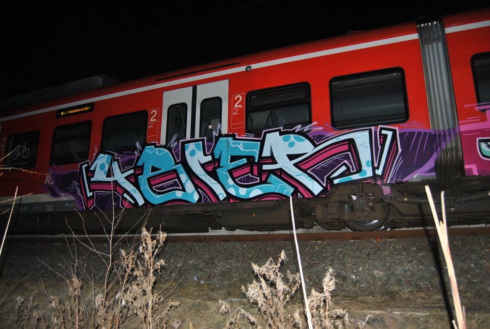 Graffiti Train - Photo by Marieundjana - 481
