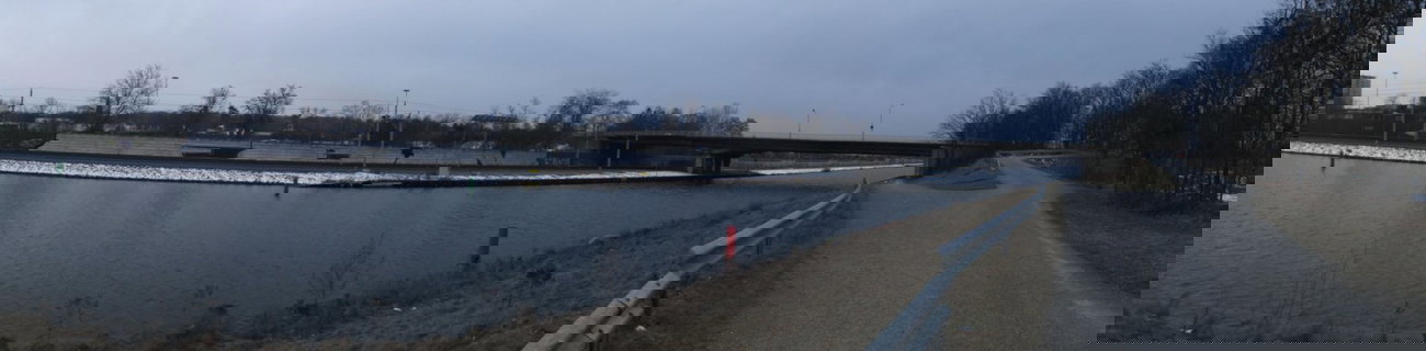 Graffiti Bombing - Photo by Marieundjana - fbn