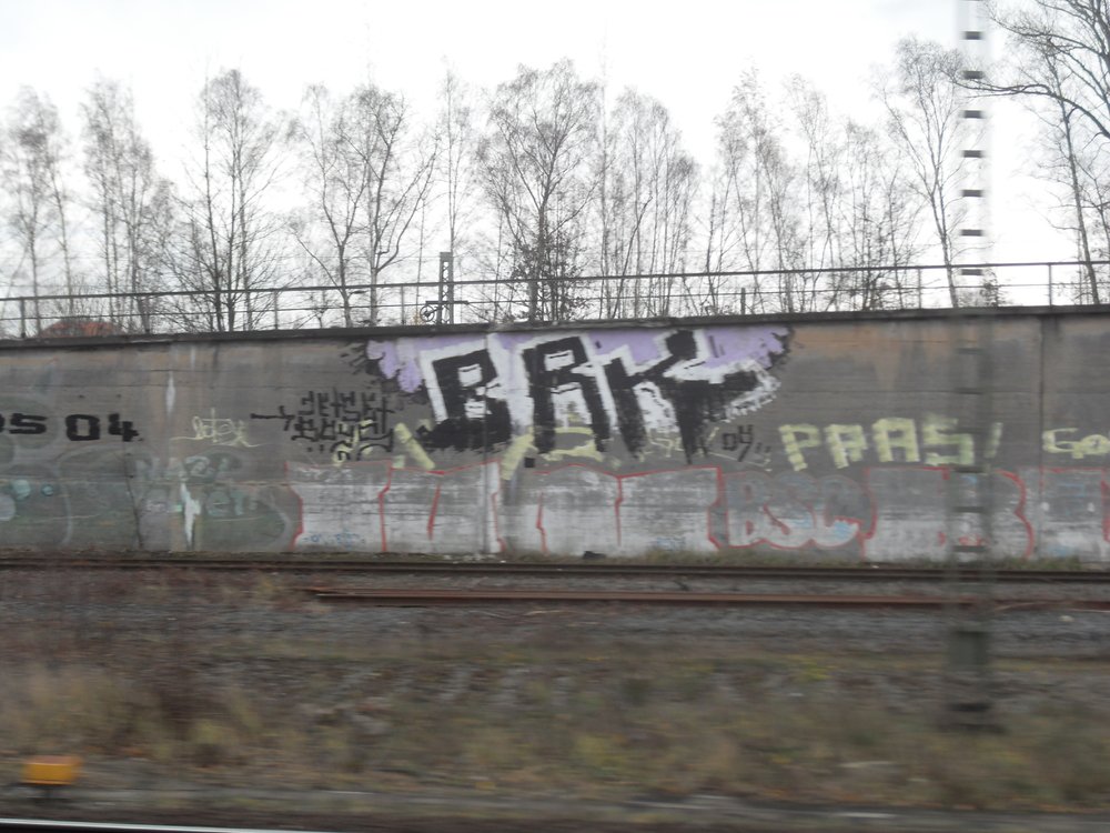 Graffiti Bombing - Photo by Marieundjana - brk