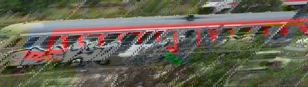 Graffiti Train - Photo by Marieundjana - abs, iso