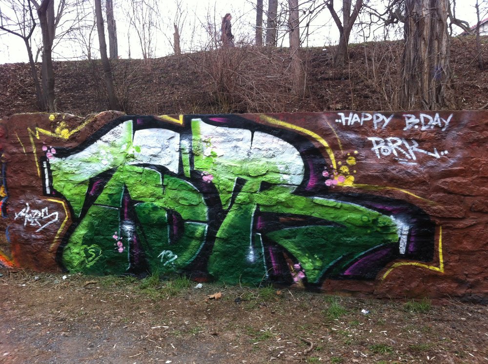 Graffiti Wall - Photo by Marieundjana - tdr
