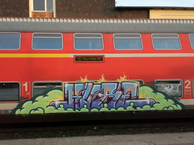 Graffiti Train - Photo by Marieundjana - hure