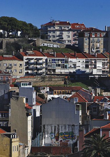 Graffiti Bombing - Photo by Marieundjana - qsk