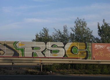 Graffiti Bombing - Photo by Marieundjana - rsc