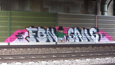 Graffiti Bombing - Photo by Marieundjana - fbn