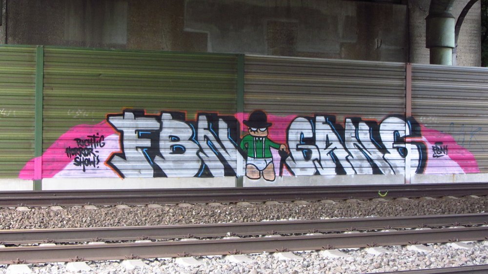 Graffiti Bombing - Photo by Marieundjana - fbn