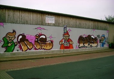 Graffiti Wall - Photo by Marieundjana - nois, rois