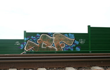 Graffiti Bombing - Photo by Marieundjana - bf