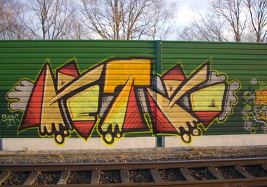 Graffiti Bombing - Photo by Marieundjana - retro