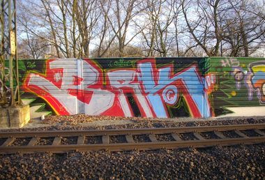 Graffiti Bombing - Photo by Marieundjana - brk