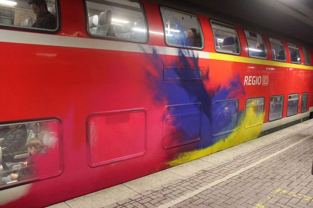 Graffiti Train - Photo by Marieundjana