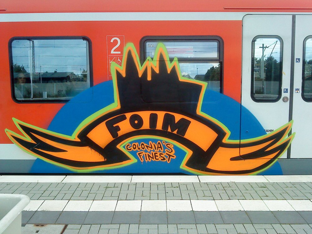 Graffiti Train - Photo by Marieundjana - foim