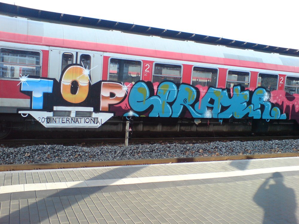 Graffiti Wall - Photo by Marieundjana - topsprayer