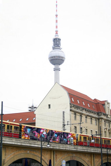 Graffiti Train - Photo by Marieundjana - fino