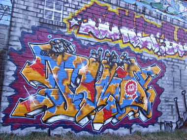 Graffiti Wall - Photo by Marieundjana - fino