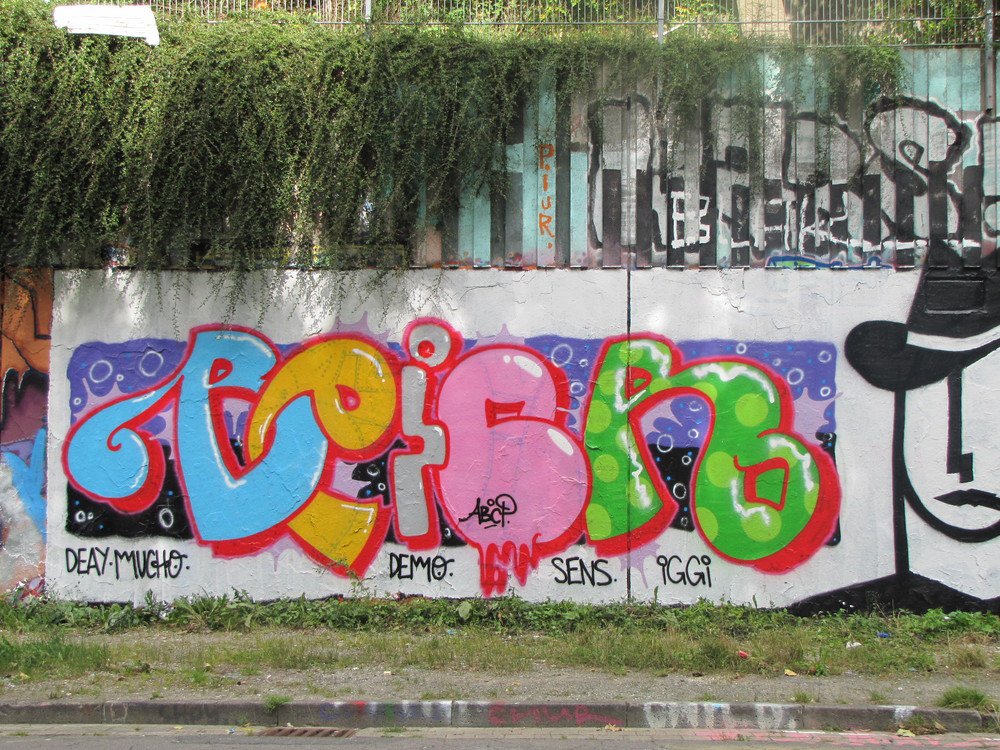 Graffiti Wall - Photo by Marieundjana - beicr.abcp
