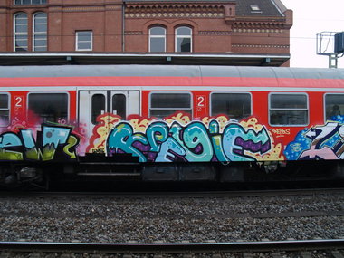Graffiti Train - Photo by Marieundjana - regie