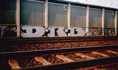 Graffiti Bombing - Photo by Marieundjana - drb