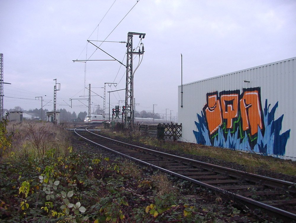 Graffiti Bombing - Photo by Marieundjana - sqa