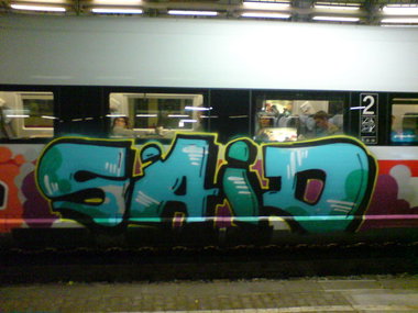 Graffiti Train - Photo by Marieundjana - said