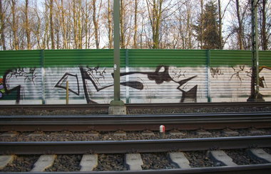 Graffiti Bombing - Photo by Marieundjana - 157