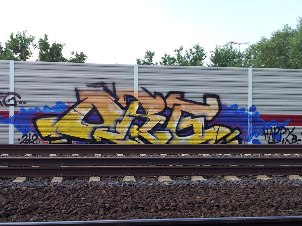 Graffiti Bombing - Photo by Marieundjana - org