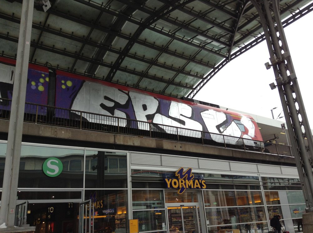 Graffiti Train - Photo by Marieundjana - epsc