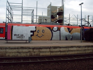 Graffiti Train - Photo by Marieundjana - foim