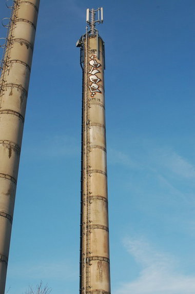 Graffiti Bombing - Photo by Marieundjana - kurs