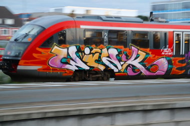 Graffiti Train - Photo by Marieundjana - wink
