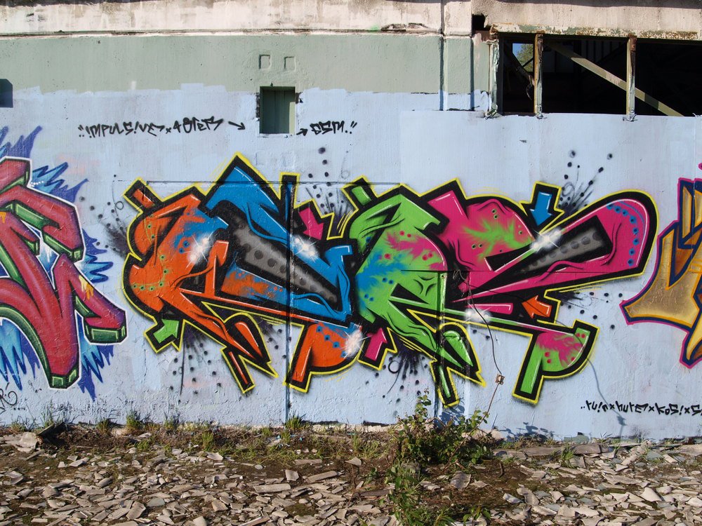 Graffiti Wall - Photo by Marieundjana - kurs