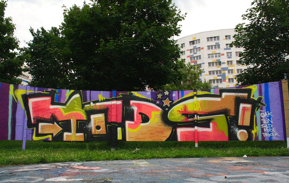 Graffiti Wall - Photo by Marieundjana