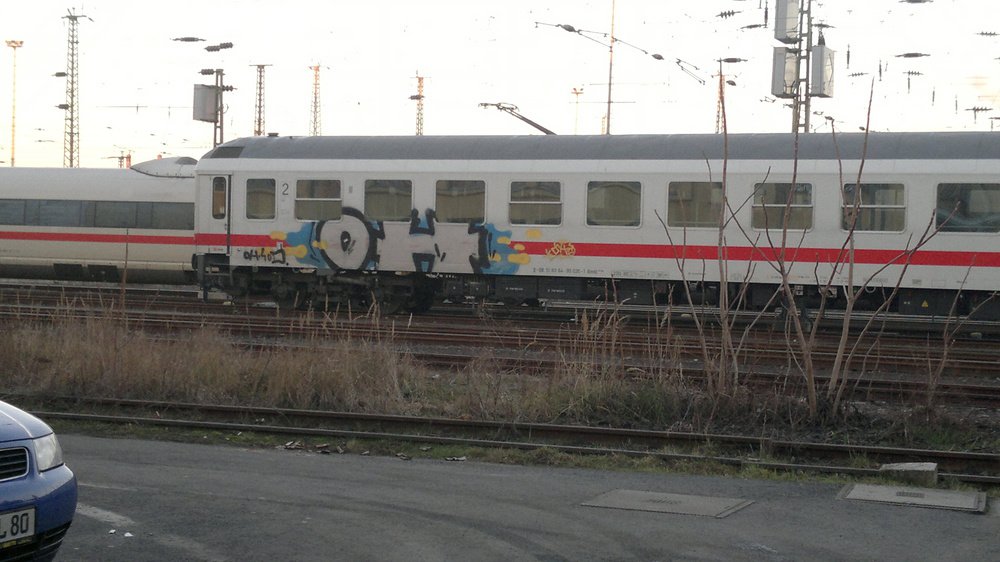 Graffiti Train - Photo by Marieundjana - oh