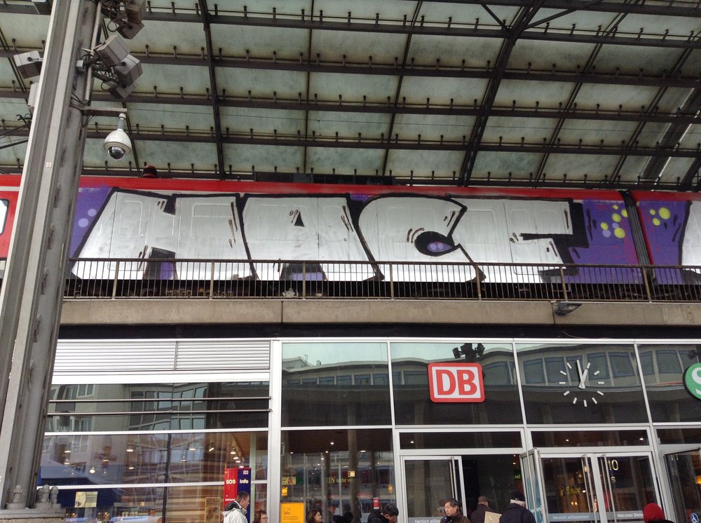 Graffiti Train - Photo by Marieundjana - hacf