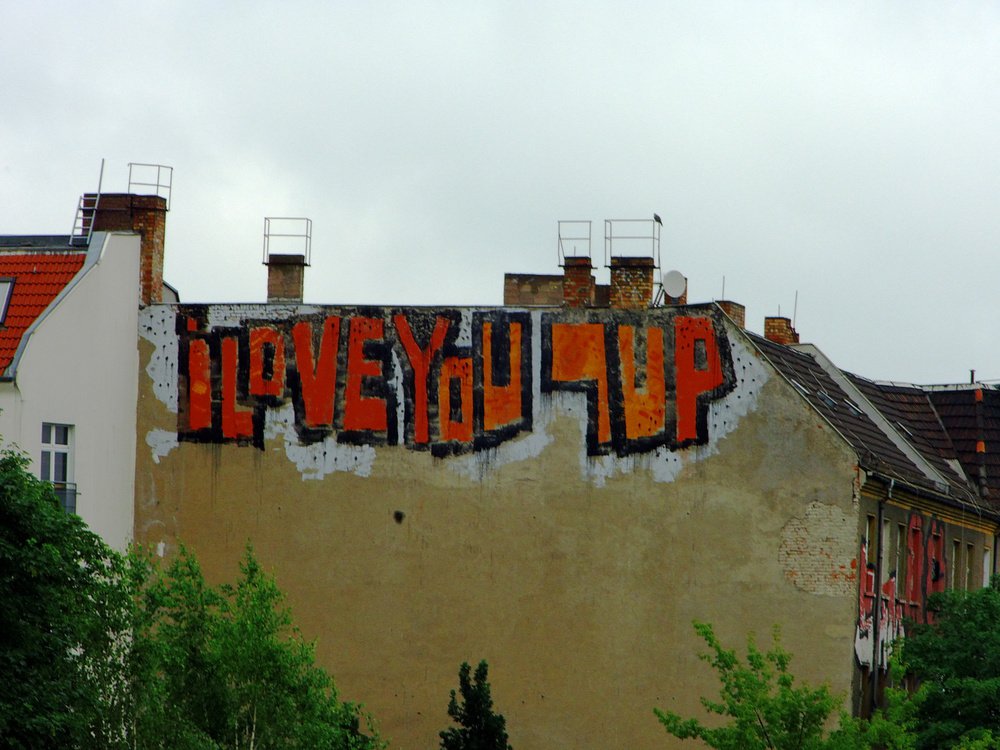 Graffiti Artwork - Photo by Marieundjana - 1up