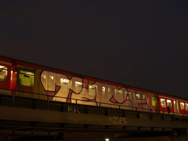 Graffiti Train - Photo by Marieundjana - tech
