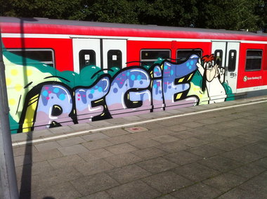 Graffiti Train - Photo by Marieundjana - regie