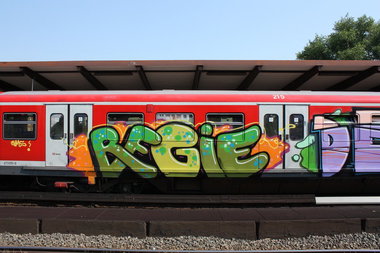 Graffiti Train - Photo by Marieundjana - regie
