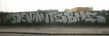 Graffiti Wall - Photo by Marieundjana - deviants, ultras, bms