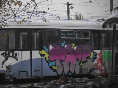 Graffiti Train - Photo by Marieundjana - taps