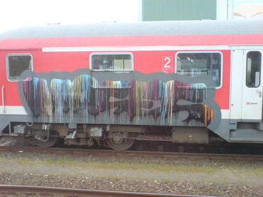 Graffiti Train - Photo by Marieundjana - moses