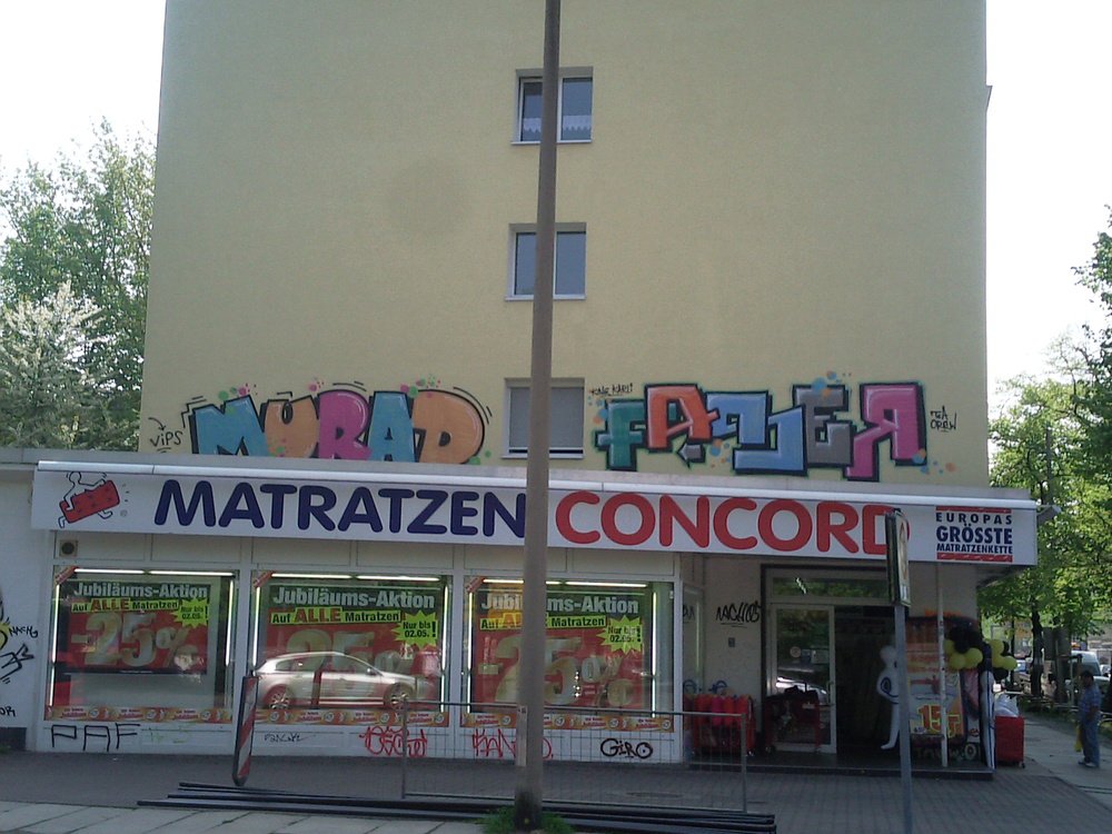 Graffiti Wall - Photo by Marieundjana