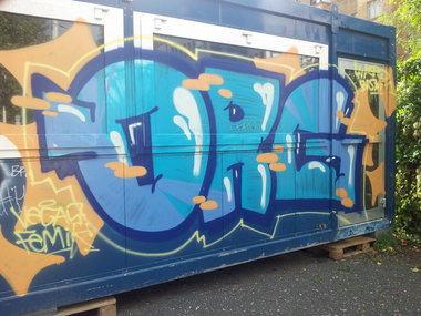 Graffiti Bombing - Photo by Marieundjana - org