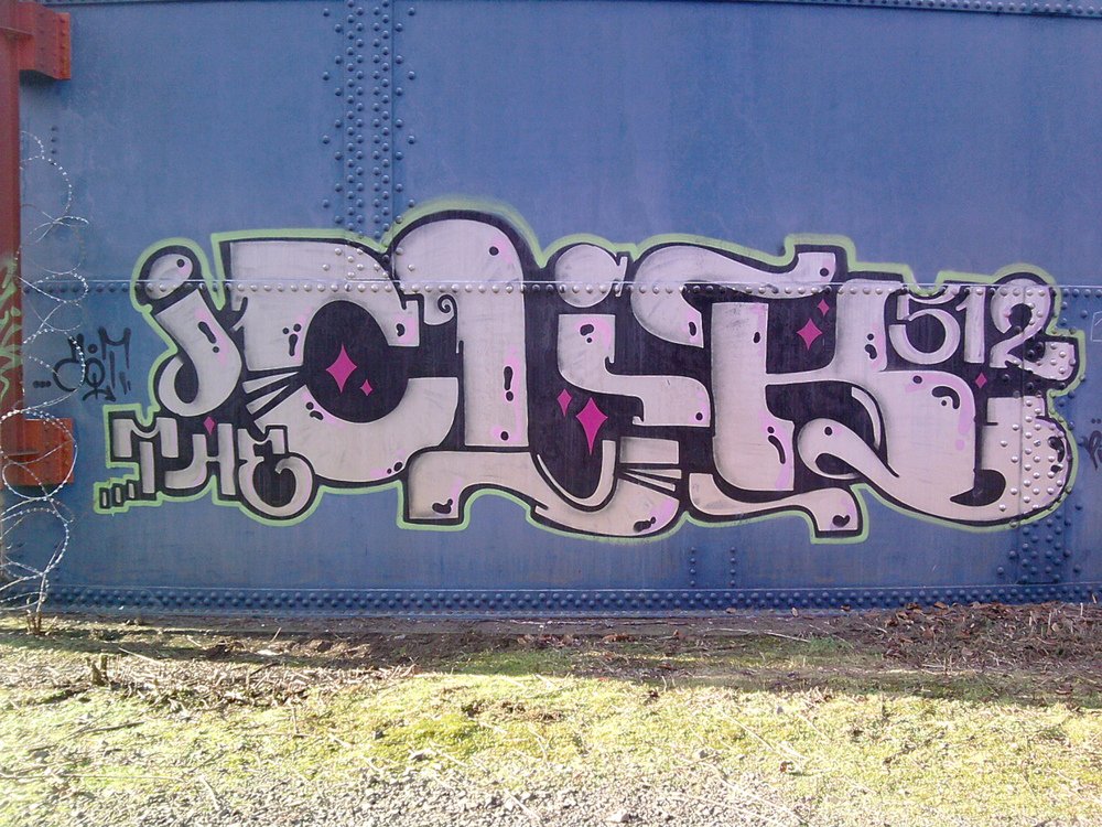 Graffiti Wall - Photo by Marieundjana